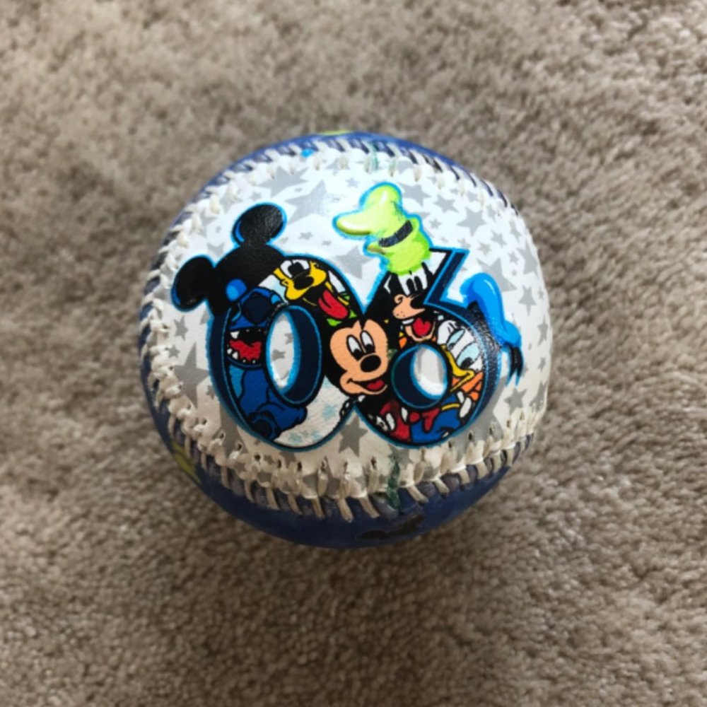 Walt Disney World 2006 Collectible Mickey Mouse Souvenir Baseball